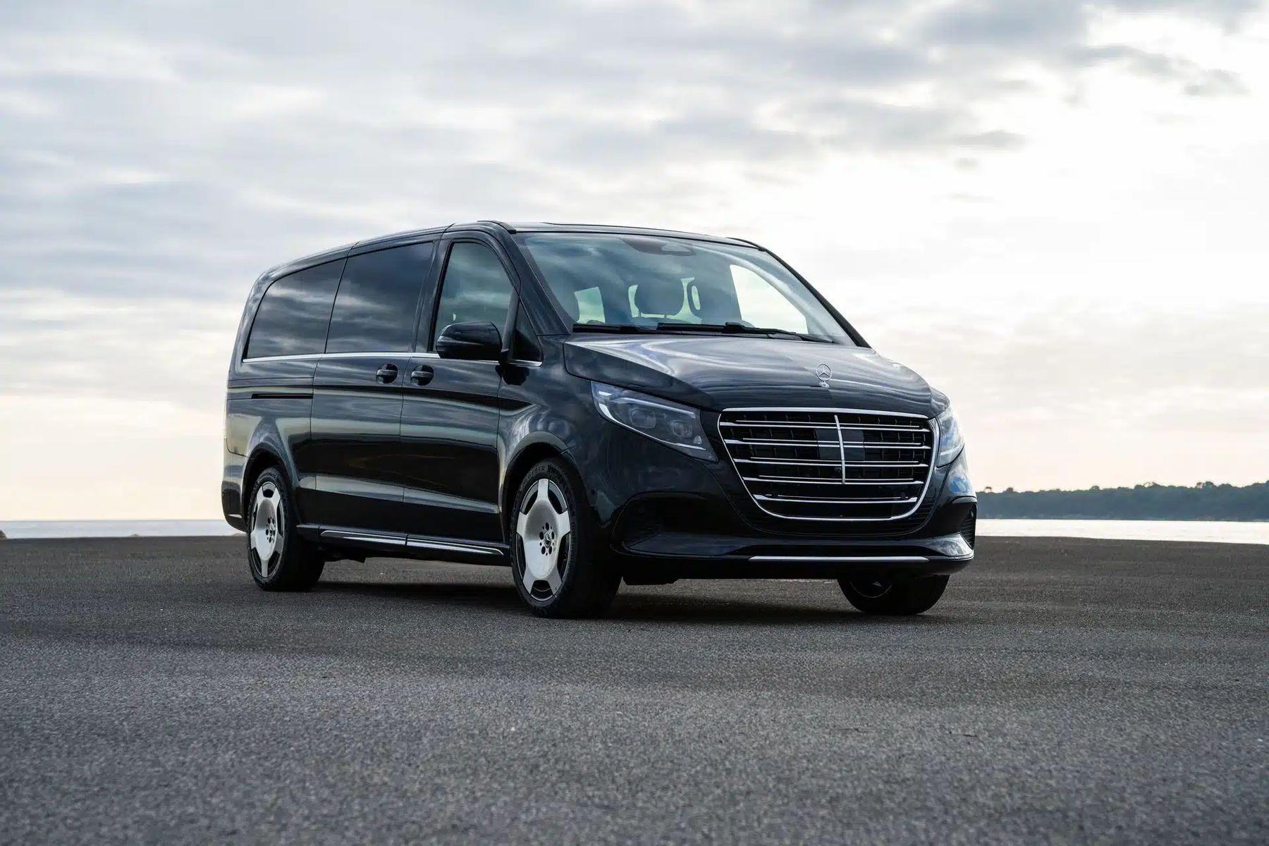 Black Mercedes V-Class